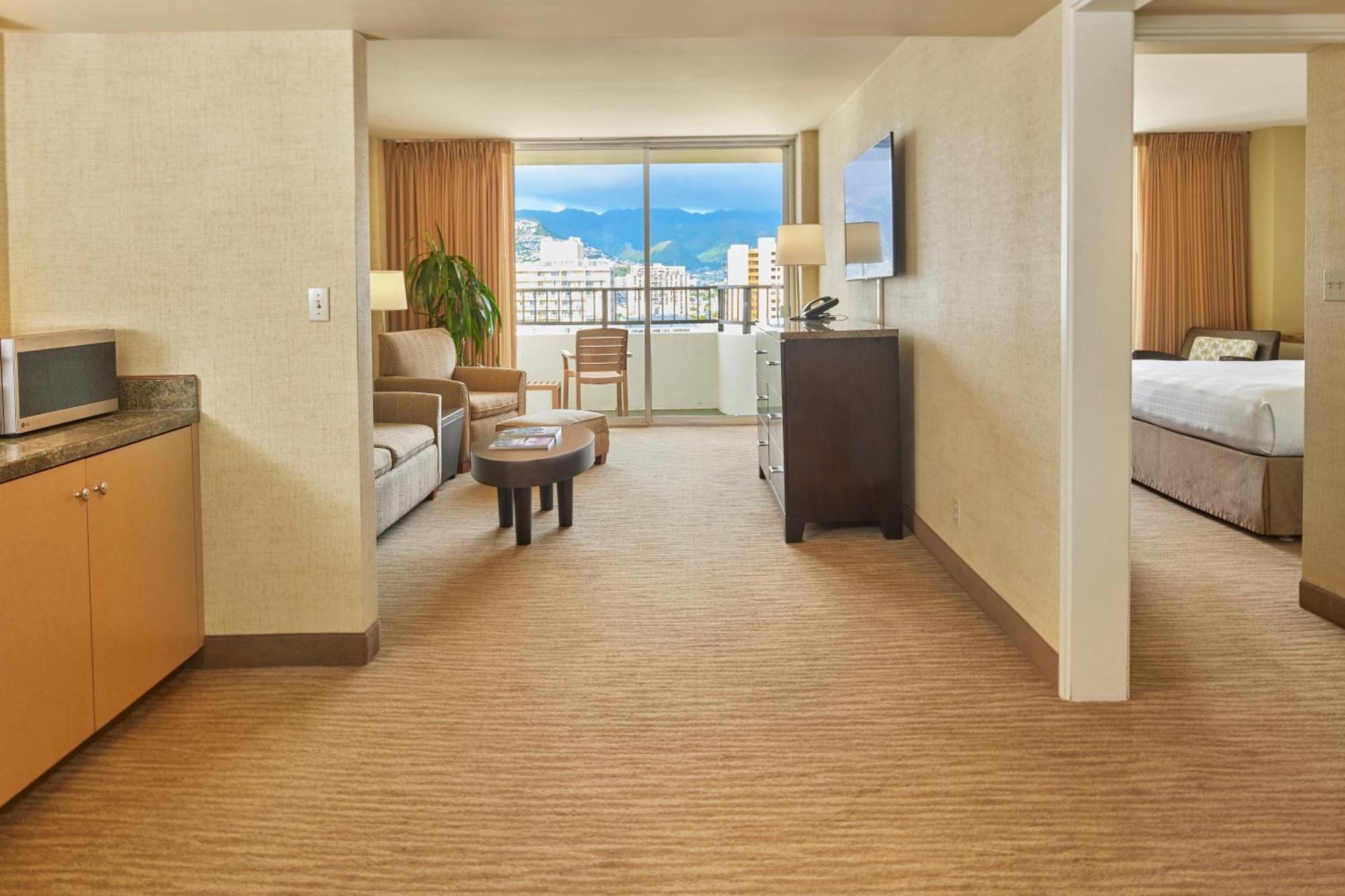 Waikiki Resort Hotel Гонолулу Экстерьер фото